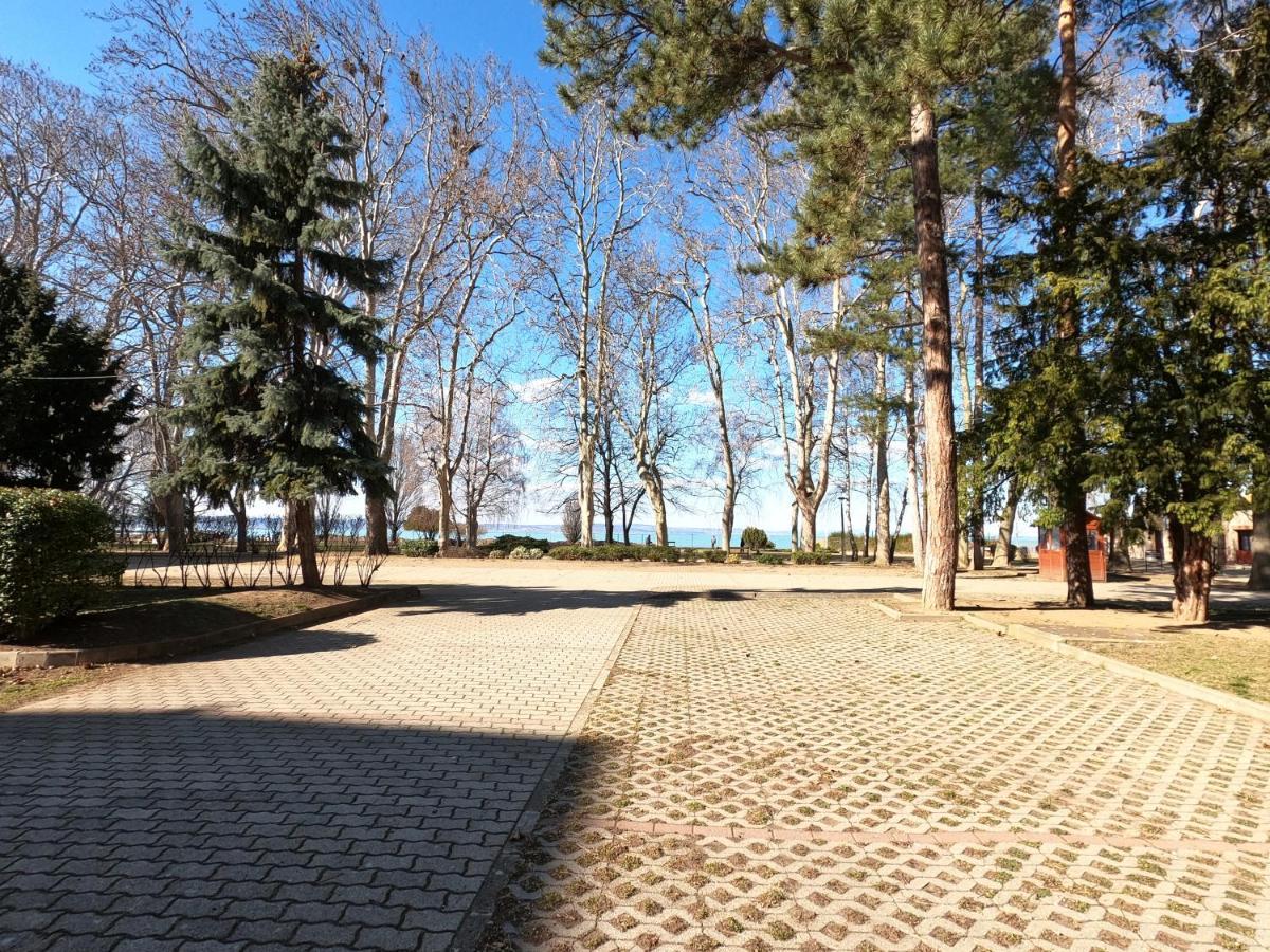 Gosztonyi Villa Siofok Exterior photo