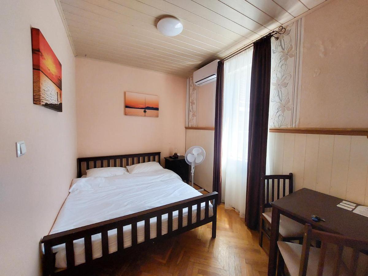 Gosztonyi Villa Siofok Exterior photo